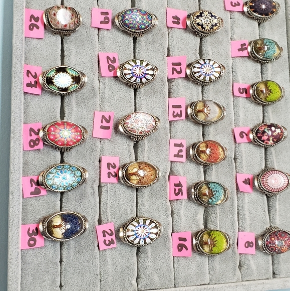 Ring - Picture 1 of 1